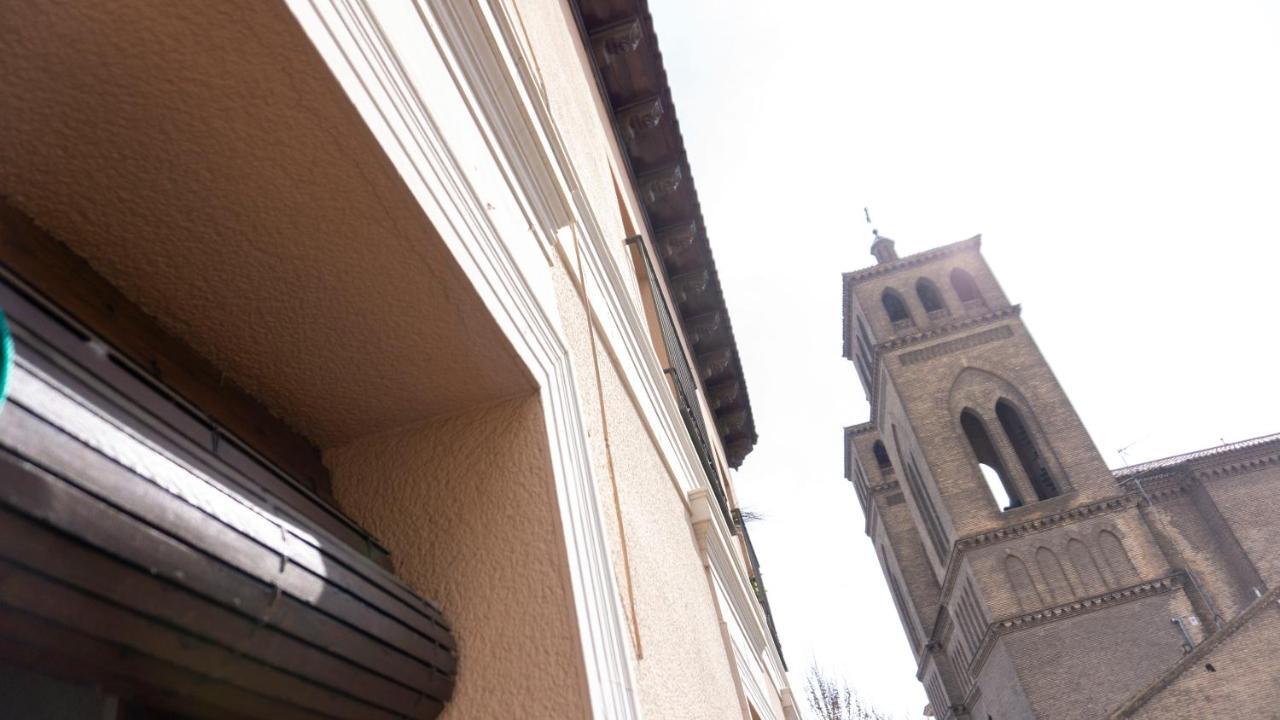 Bonita Vivienda En El Corazon De Zaragoza Apartment Exterior photo
